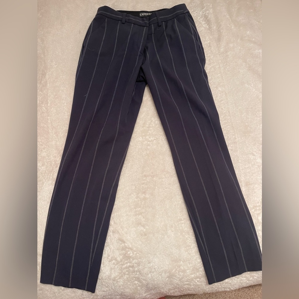 Express Pin Stripe Business Slack